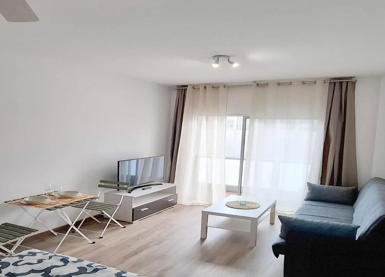 Alisio 51 Playa De Las Canteras لاس بالماس دي غران كاناريا 0*,  إسبانيا