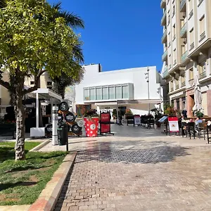 https://santiago-malaga-city-center-2-rooms.1costadelsol.com